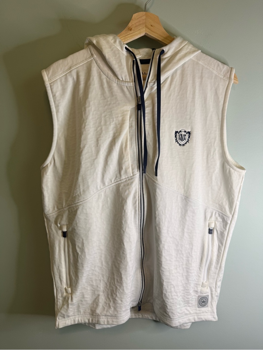 Peter Millar Crown Sport Perth Hooded Vest Mens Medium White SACC San Antonio CC - Picture 5 of 7